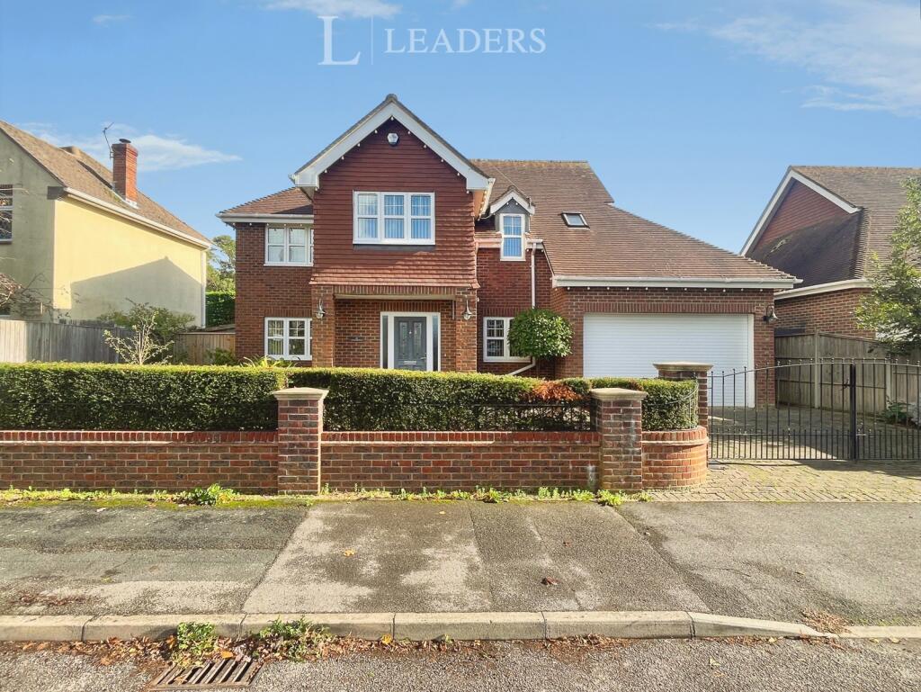 Main image of property: Castle Avenue, Havant, Hampshire