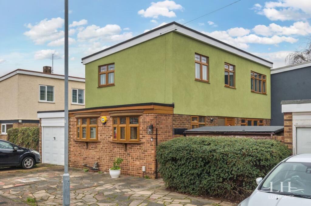 Main image of property: Elder Way, Rainham