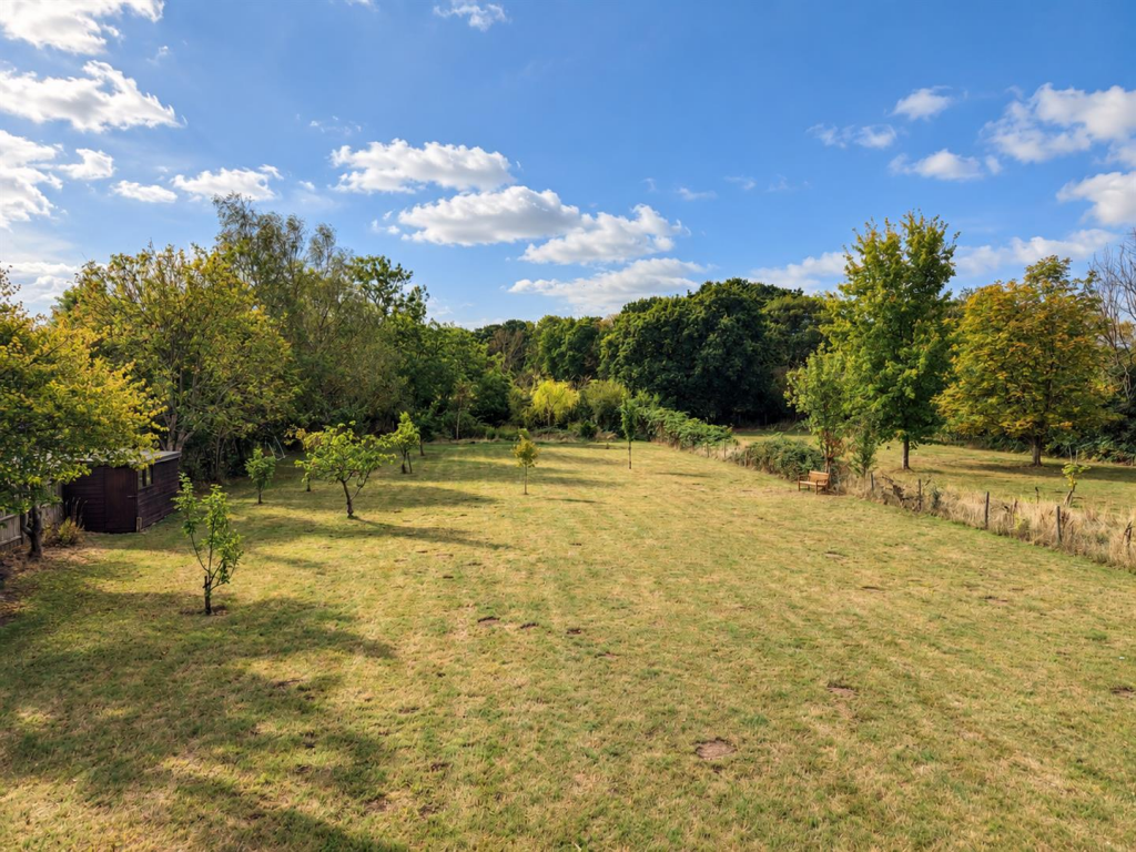 West End Lane, Henfield photo 3
