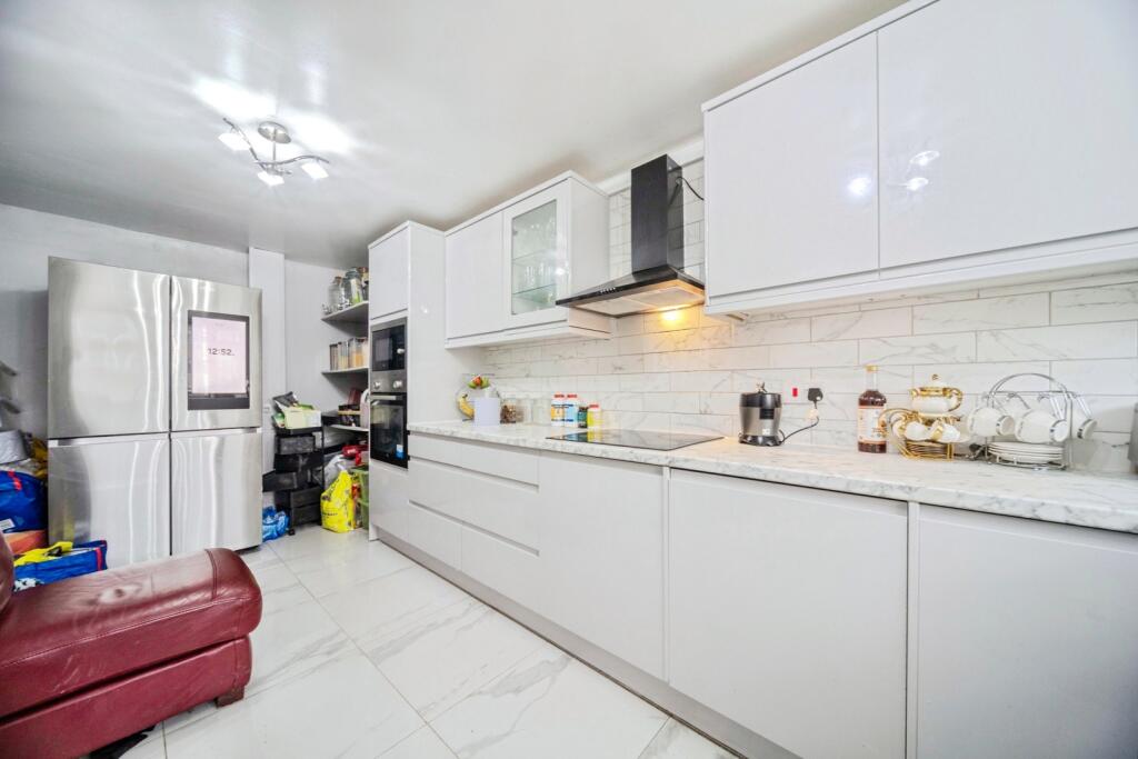 House in Milton Keynes - View 4
