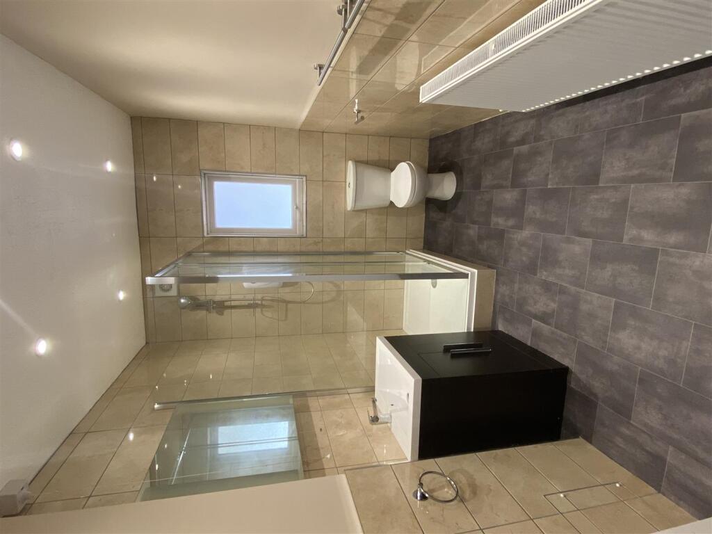 Additional image 21 of Roe Green Lane, Hatfield