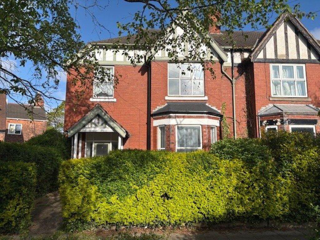 Main image of property: 6 Hymers Avenue, Hull, HU3 1LN