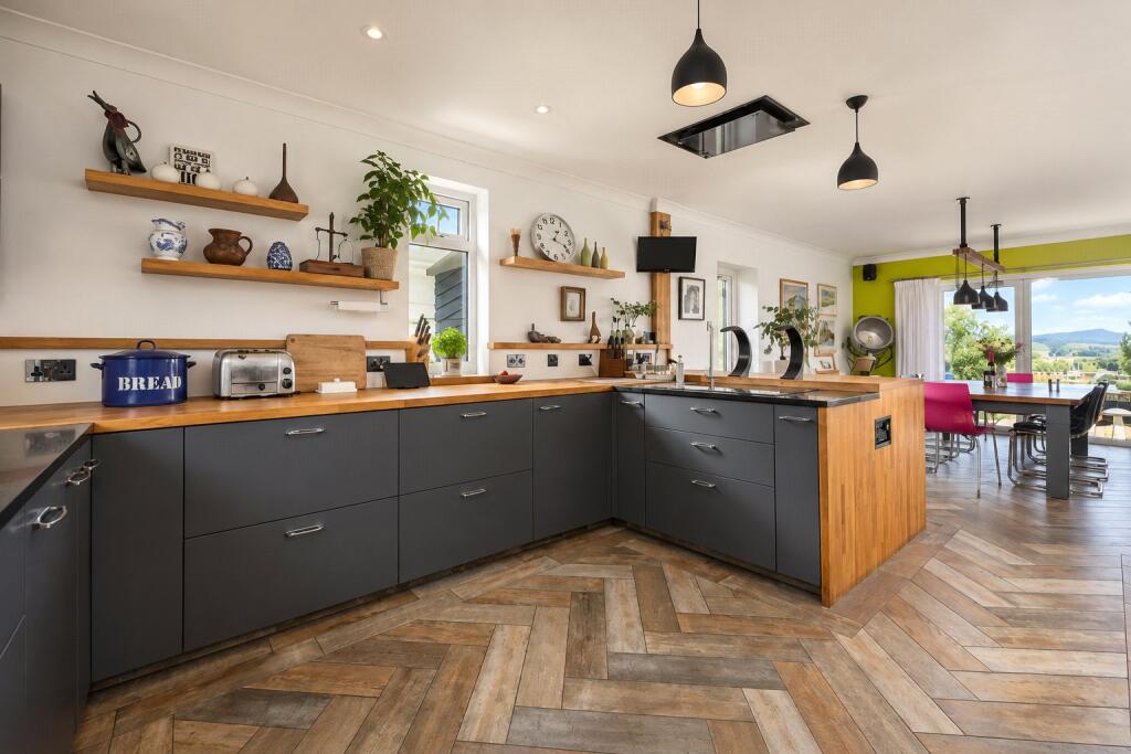 House in Millbrook, Wiggle, Maker-with-Rame - View 3