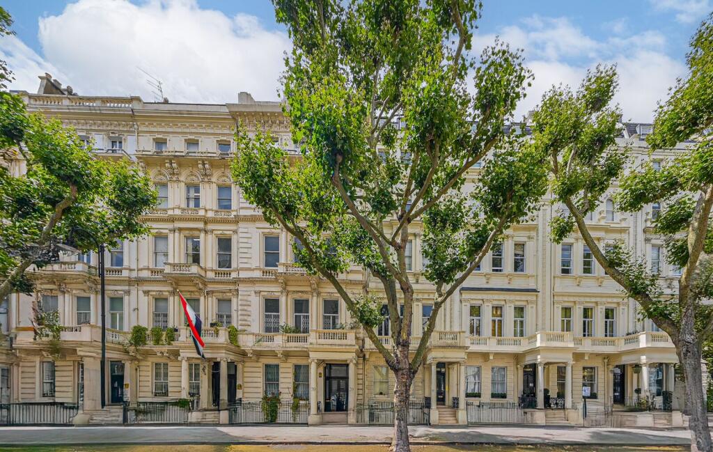 4 bedroom flat for rent