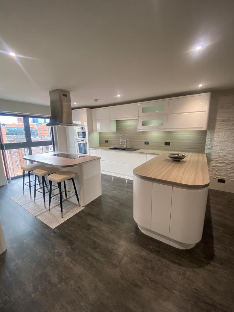 Main image of property: King Edwards Wharf, 25 Sheepcote Street, Birmingham, West Midlands