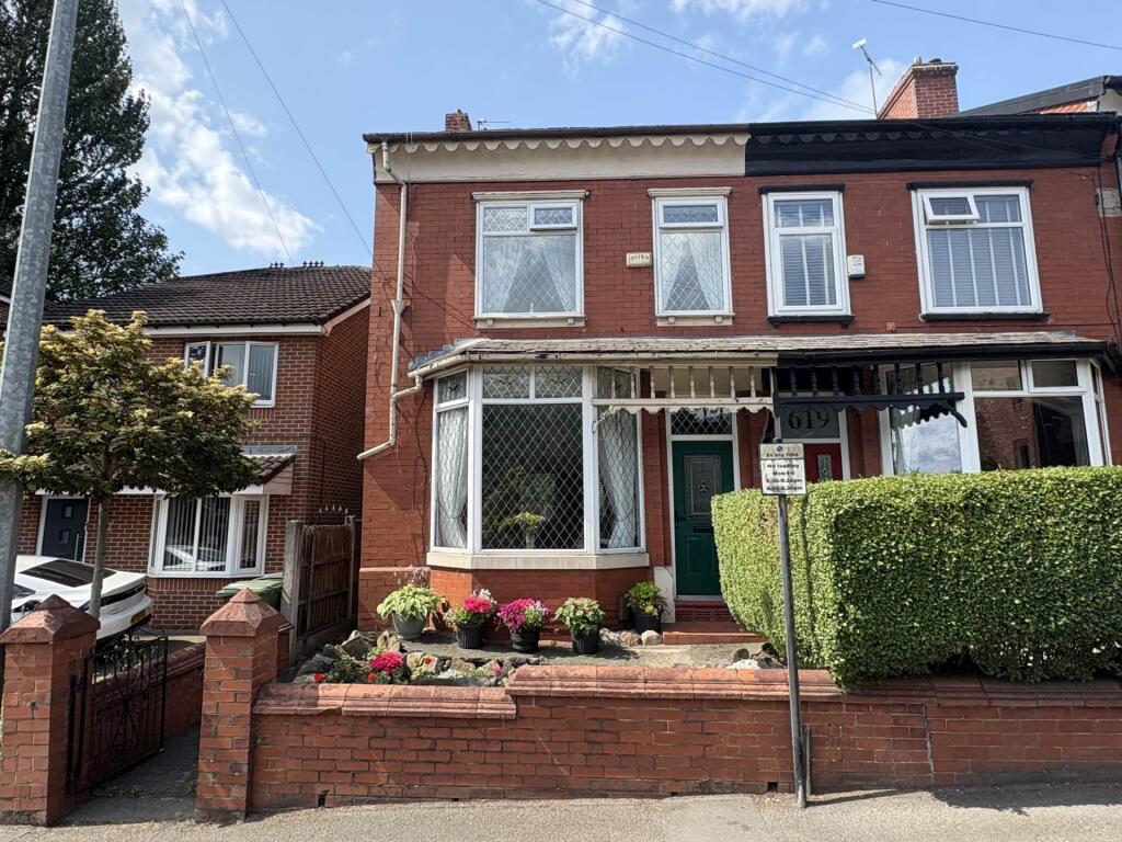 Main image of property: Rochdale Road, Royton