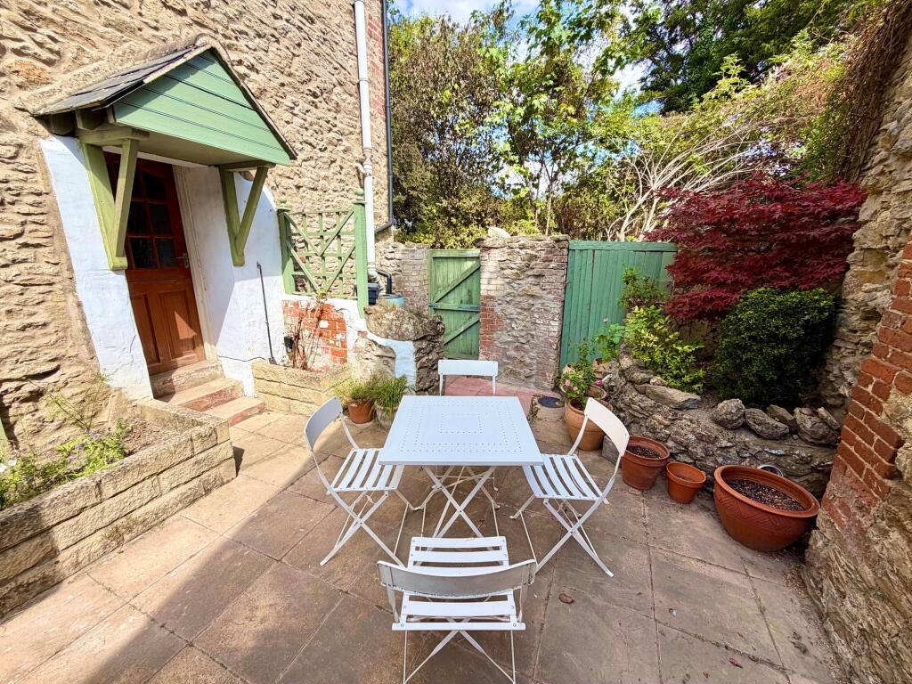 House in Swindon - View 5