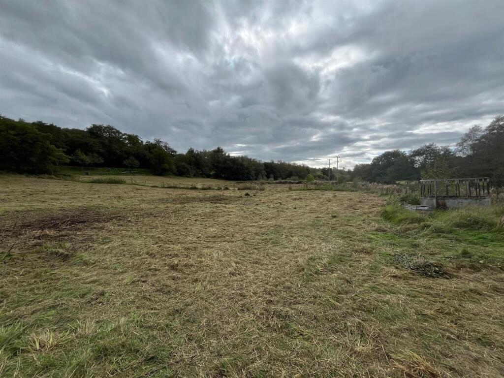 4.61 Acres of Land at Sheepwash Farm, Handley Banks, Caverswall, Stoke-On-Trent - View 2