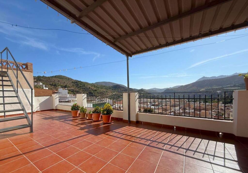 Main image of property: Andalucia, Granada, Vélez de Benaudalla