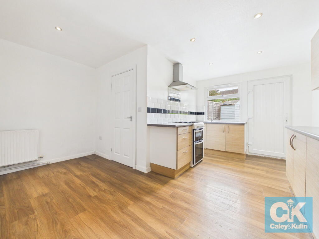 House in South Staffordshire, Penkridge - More