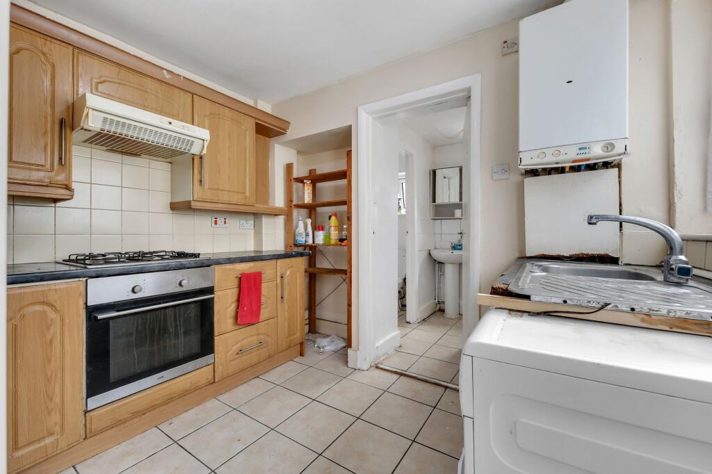 Apartment in London, Plaistow - View 3