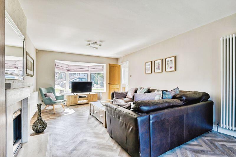 Carlton Close, Sutton Coldfield, B75 6BX photo 4