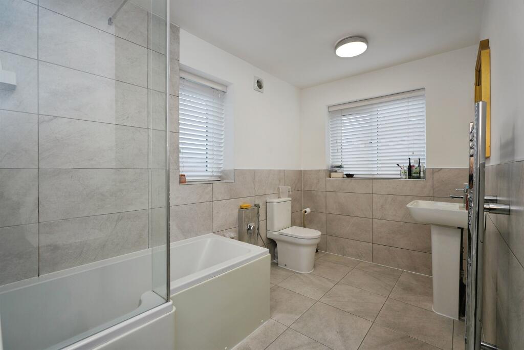 Additional image 15 of Denham Drive, Bradford