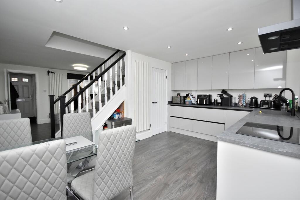 House in Northampton - View 3