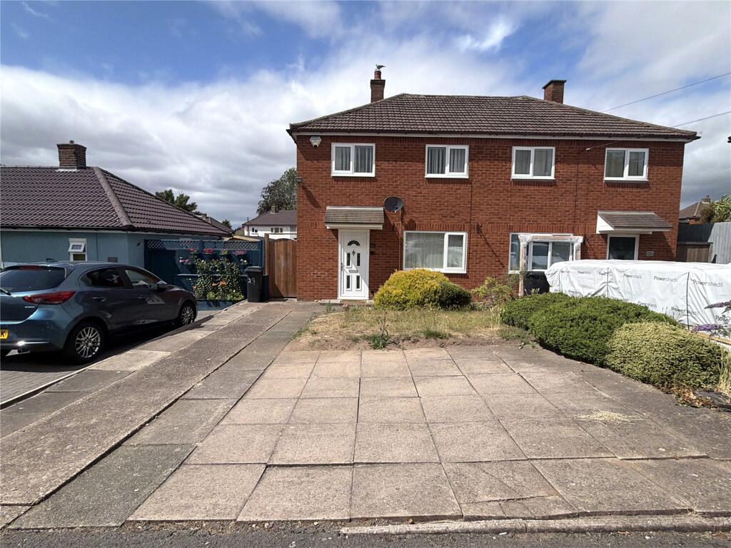 Main image of property: Hawthorne Avenue, Tamworth, Staffordshire, B79