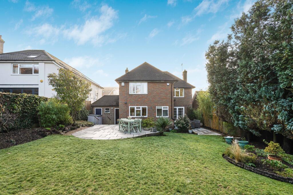 Additional image 18 of Bloomfield Road, Harpenden, AL5