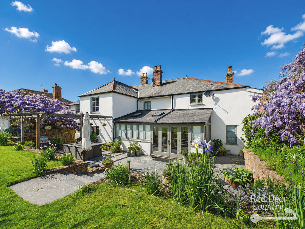 Main image of property: Long Street, Williton