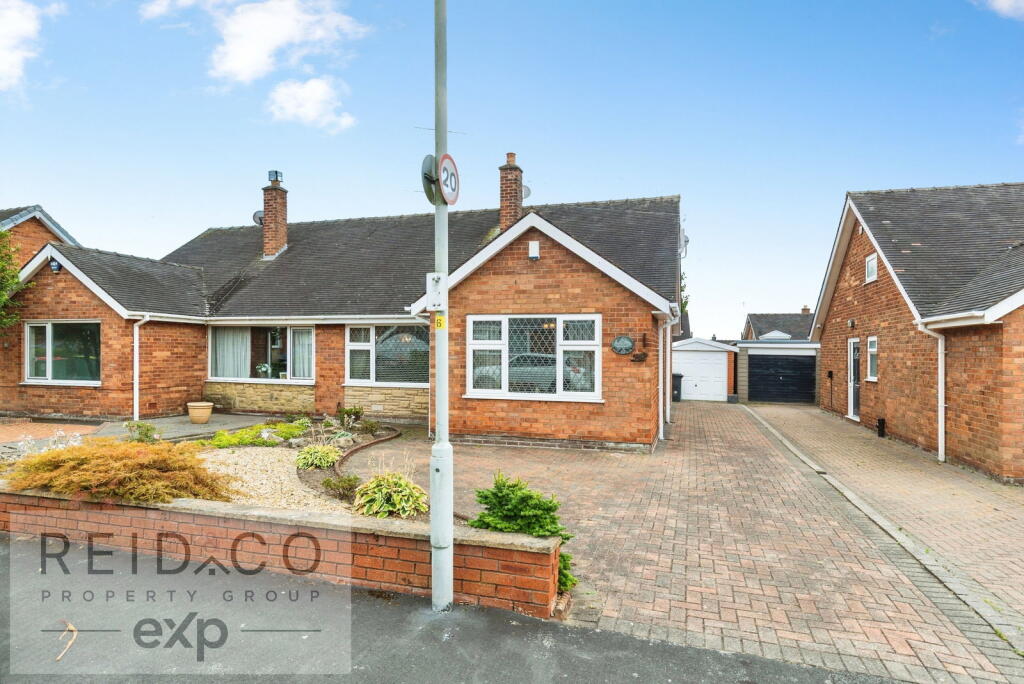 Main image of property: Hawthorn Crescent, Lea, Preston, PR2 1RD