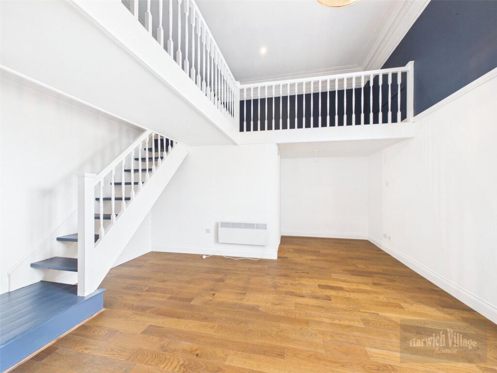 Apartment in Harwich, Upper Dovercourt - View 3