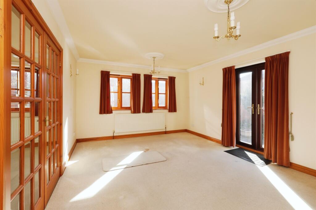 Manor Road, Scrooby, DONCASTER photo 2