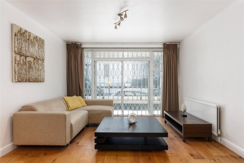 Apartment in London - More