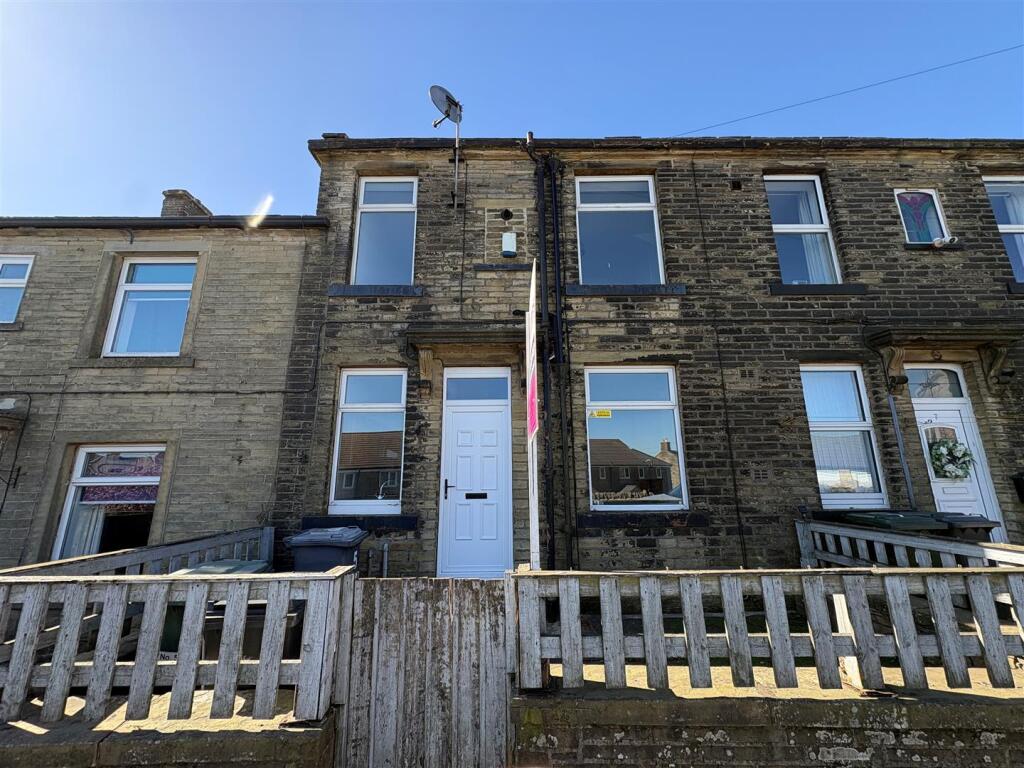 Main image of property: Fascination Place, Queensbury, Bradford