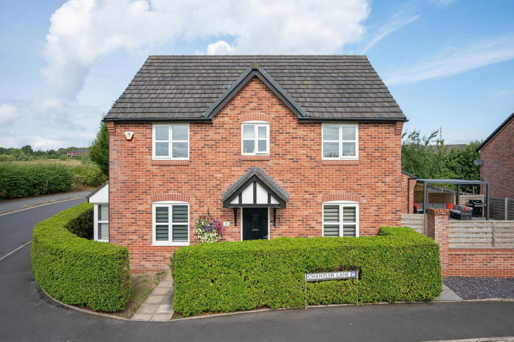 House in Bury, Starling - View 5