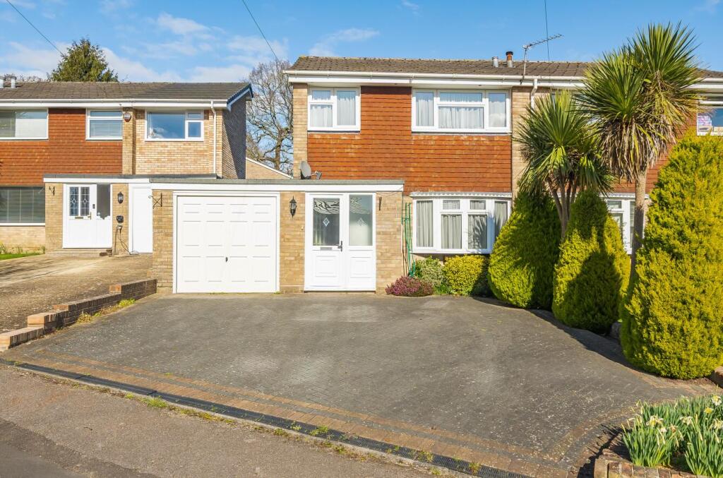 Main image of property: Peverells Wood Avenue, Chandler's Ford, Eastleigh