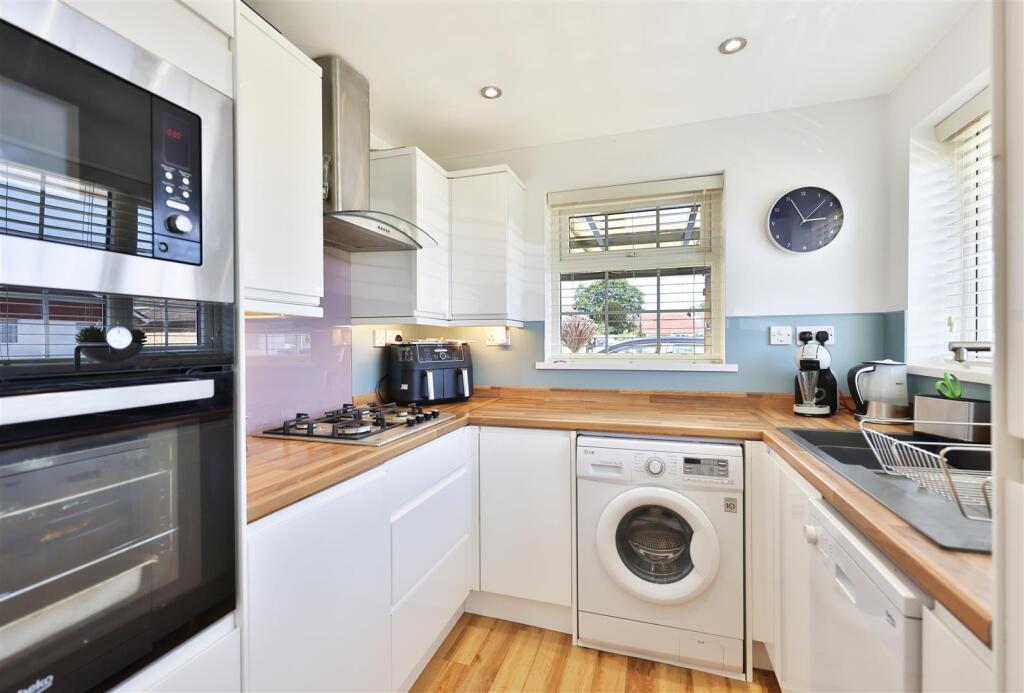 House in York - View 2