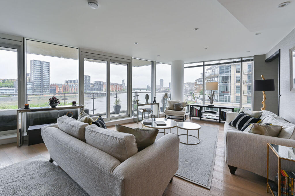 3-bed flat on Commodore House, Wandsworth, London, SW18, £1,175,000