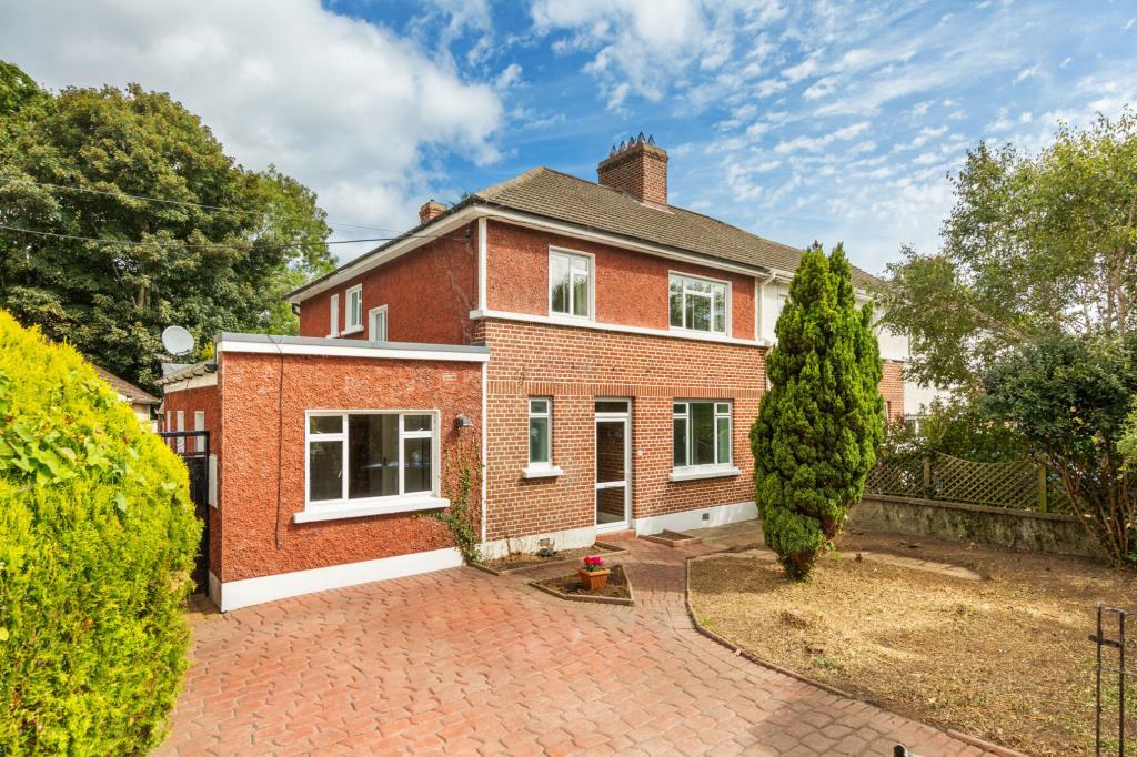 Main image of property: 16 Oaklands Drive, Rathgar, Dublin 6, D06K6V0