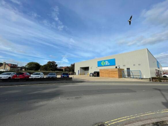 PHOTO 6  160 Southampton Road Fareham.jpg