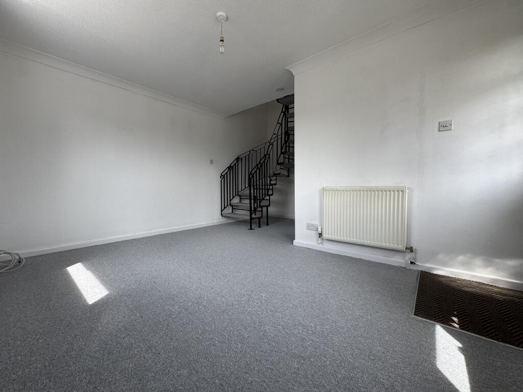 House in South Kesteven, Harrowby, Londonthorpe and Harrowby Without - More