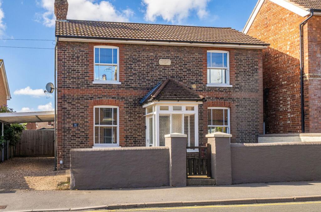 Main image of property: High Brooms Road, Tunbridge Wells, TN4