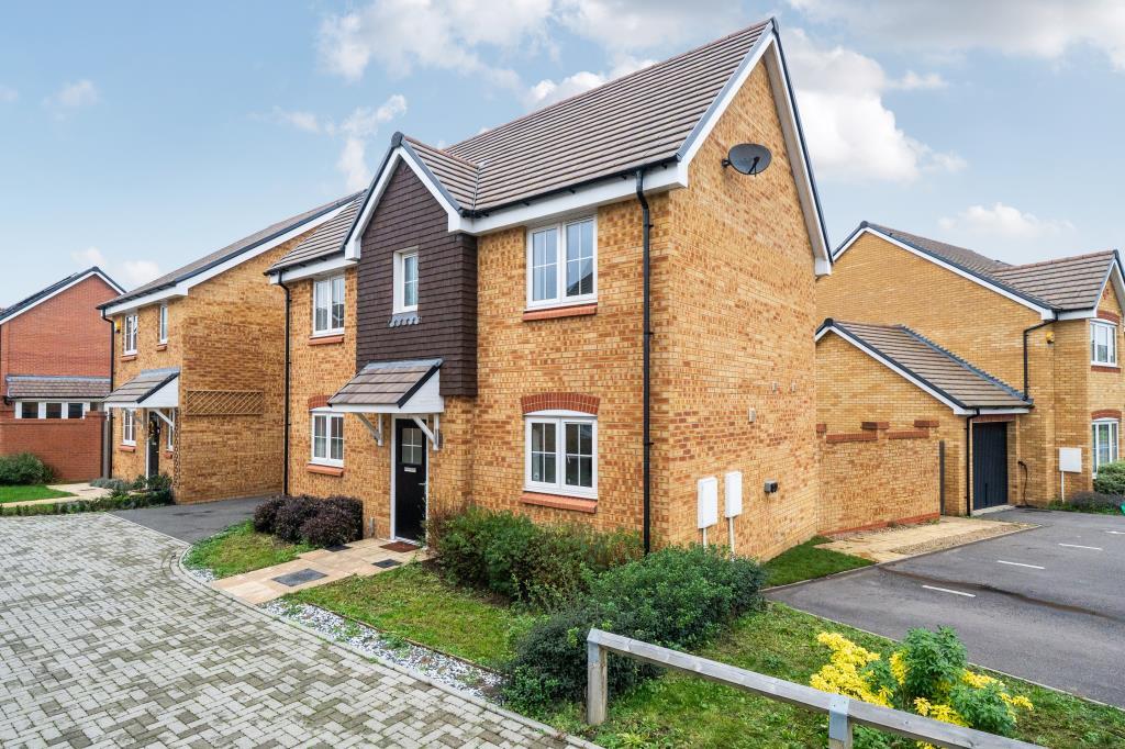 Main image of property: Calcot - M4 J12 access, Berkshire, RG31