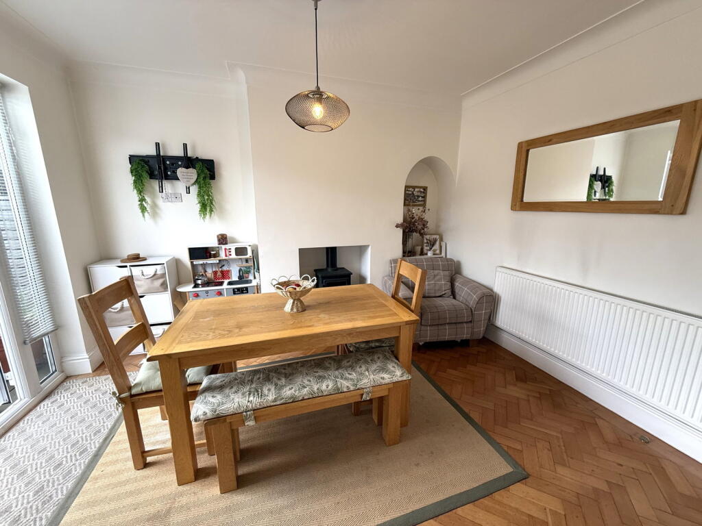 House in Wirral, Liverpool City Region - More