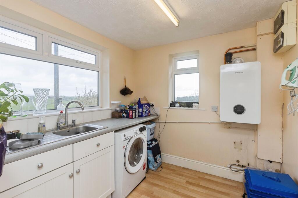 Additional image 5 of Back Lane, Thornton, BRADFORD