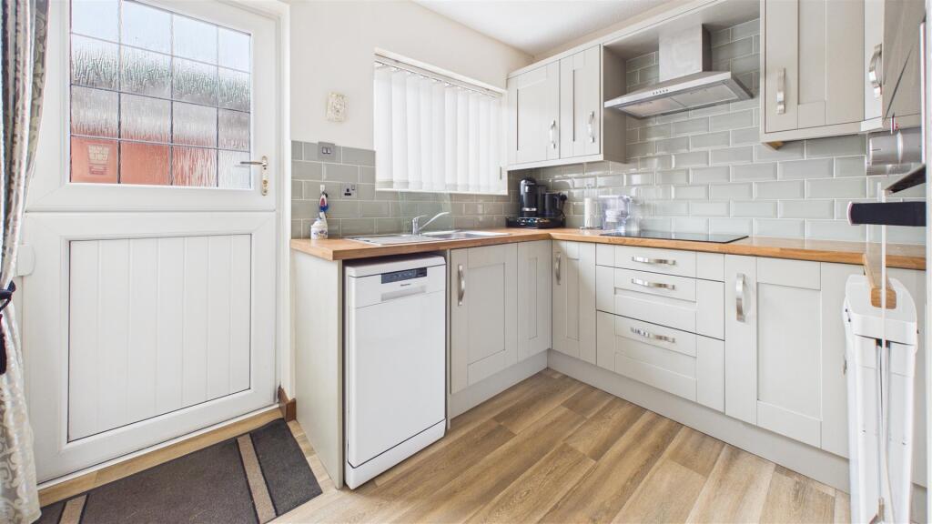 House in Peterborough - View 5