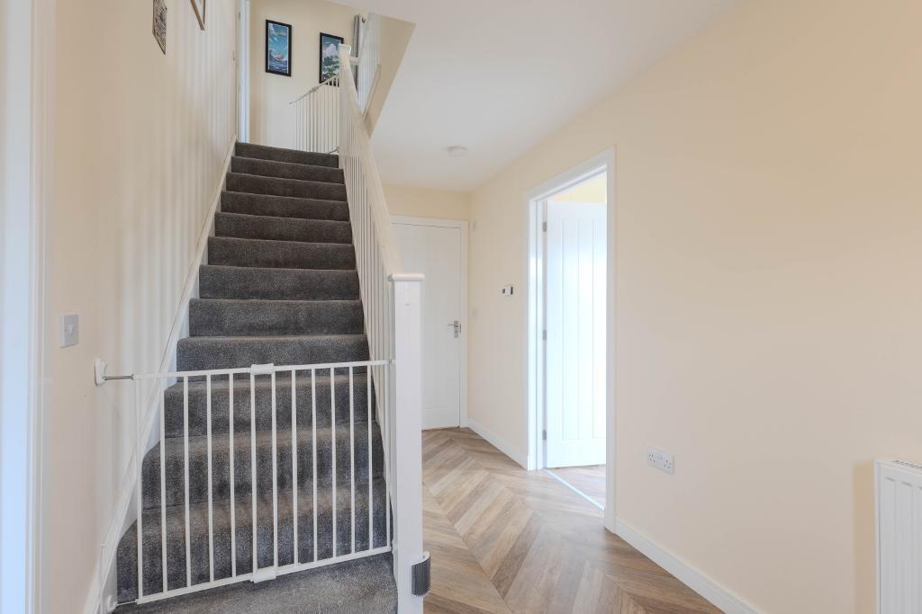 19, Levern Way, Gartcosh, G69 8DZ photo 3