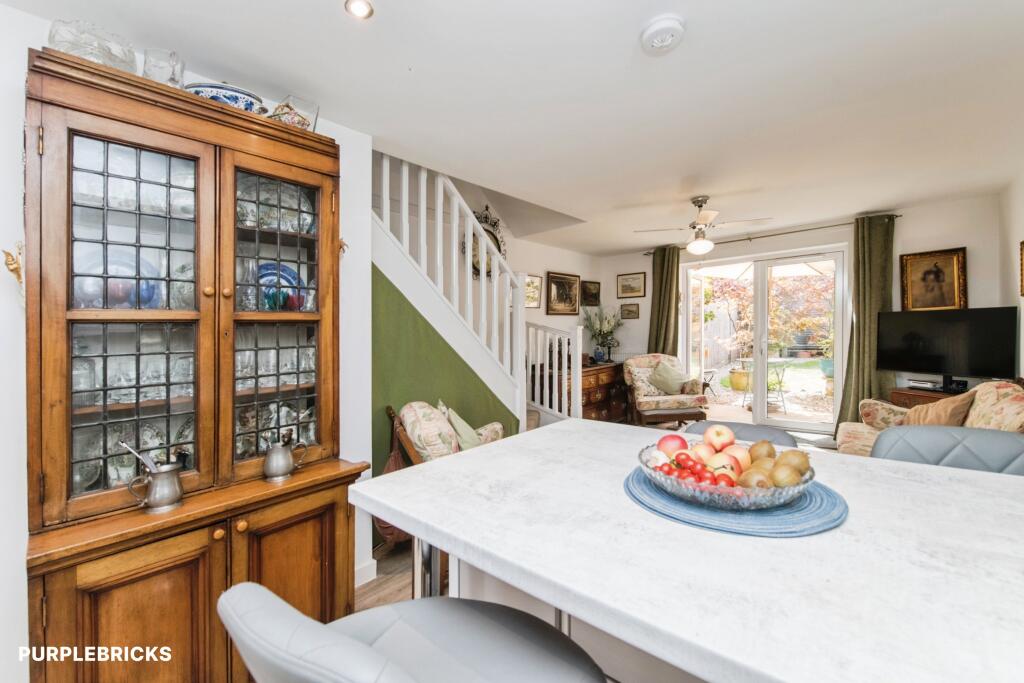 House in Exeter - View 4