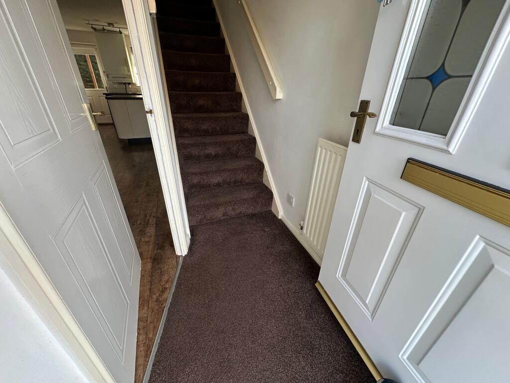 Rowley Close, Swadlincote, DE11 photo 4