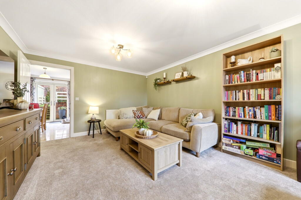 House in Leeds, Tinshill - View 2