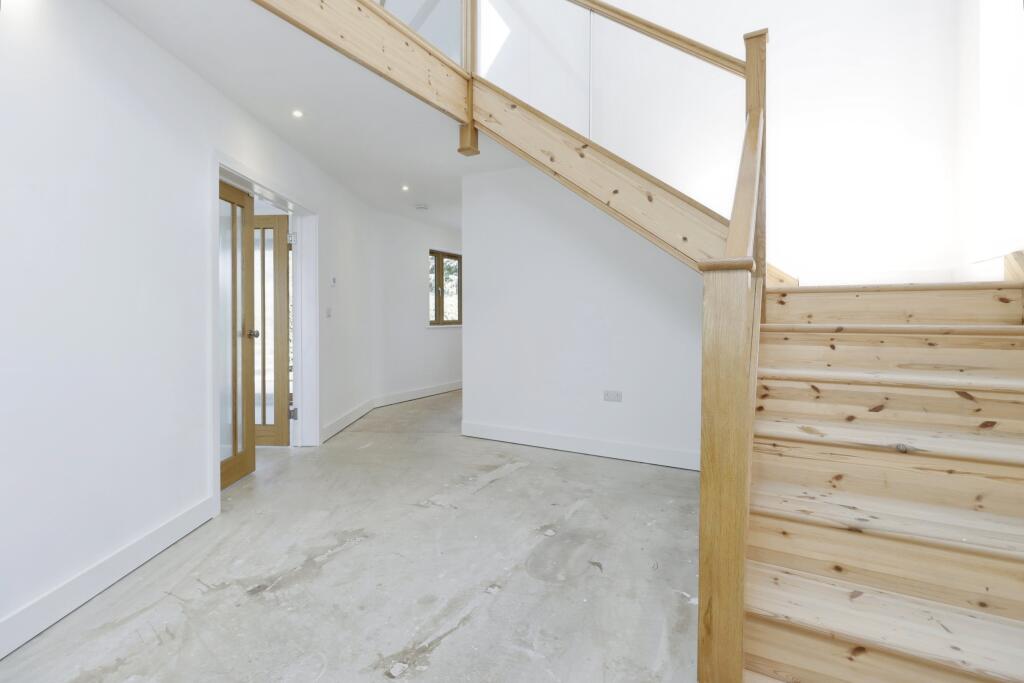 House in Telford - View 3