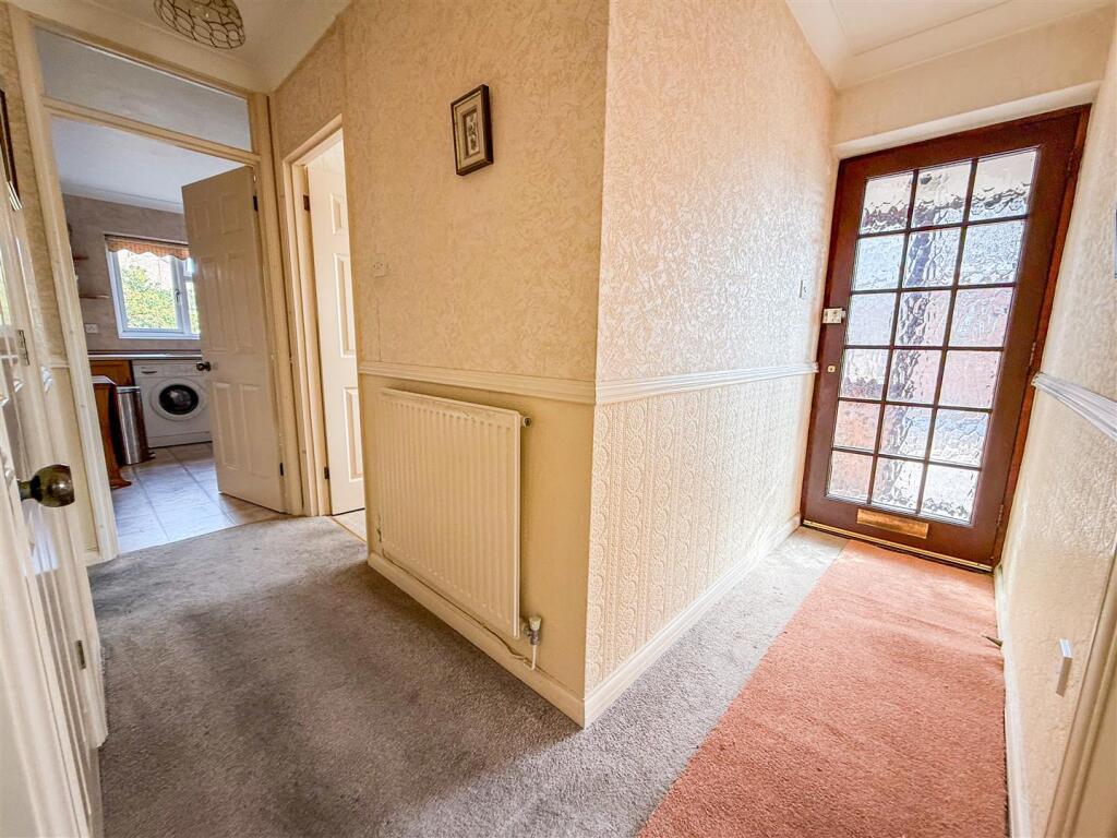 Stoke Ash Close, Clacton-On-Sea, Essex – další