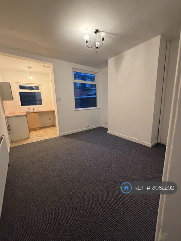 House in Manchester - View 4