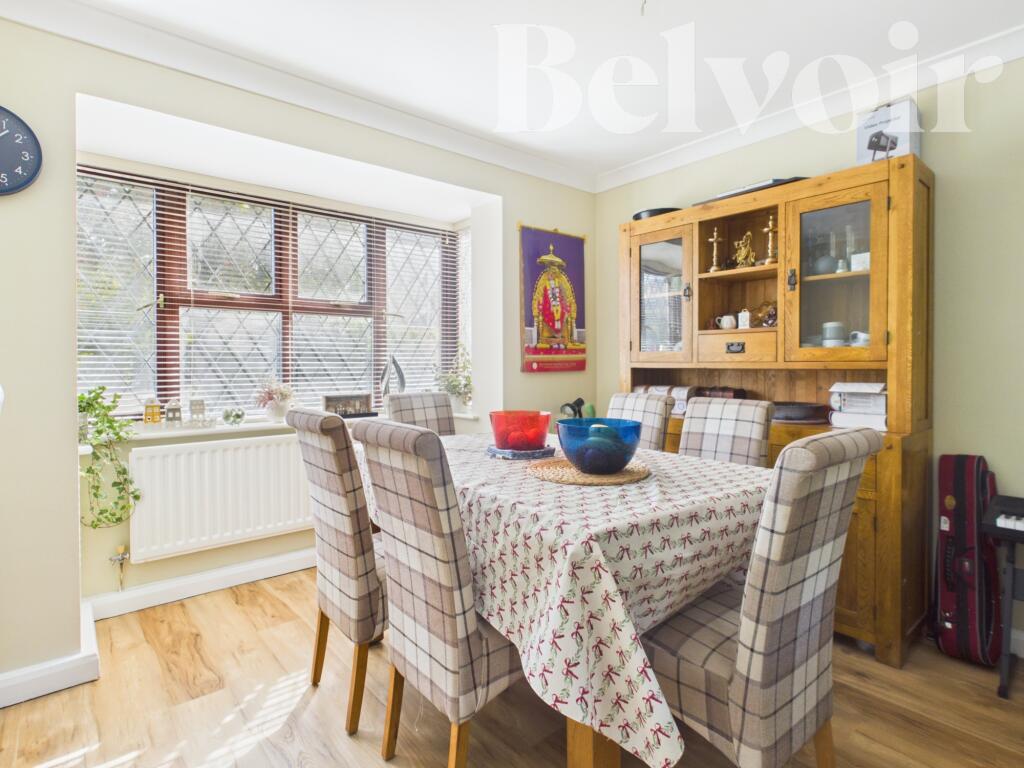 House in Basingstoke and Deane, Basingstoke - View 5