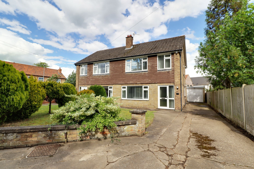 Main image of property: West Street, Scawby, DN20