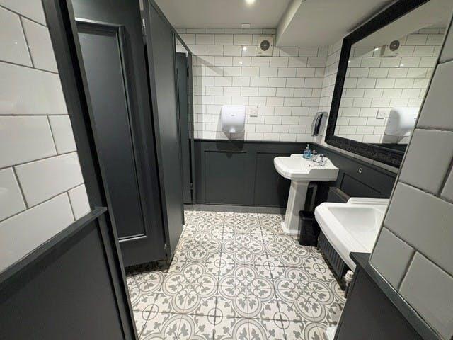 toilets.jpg