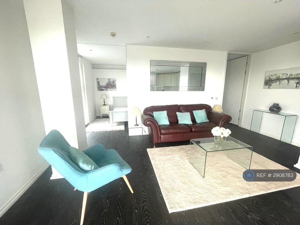 Main image of property: The Cube West, Birmingham, B1