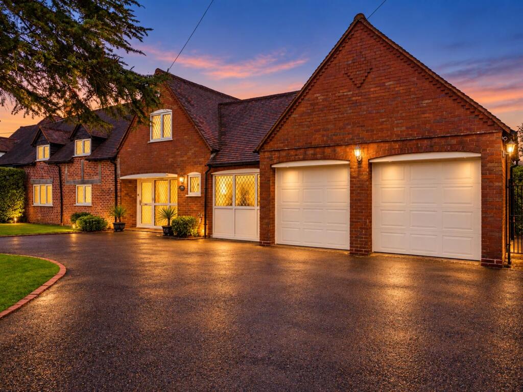 Stratford Road, Hockley Heath, Solihull photo 2